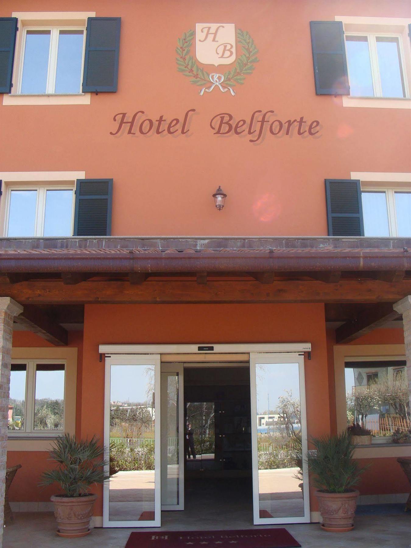 Hotel Belforte Овада Екстер'єр фото